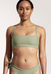 Surf Bikini Oberteil „Buri“ in Salbeigrün