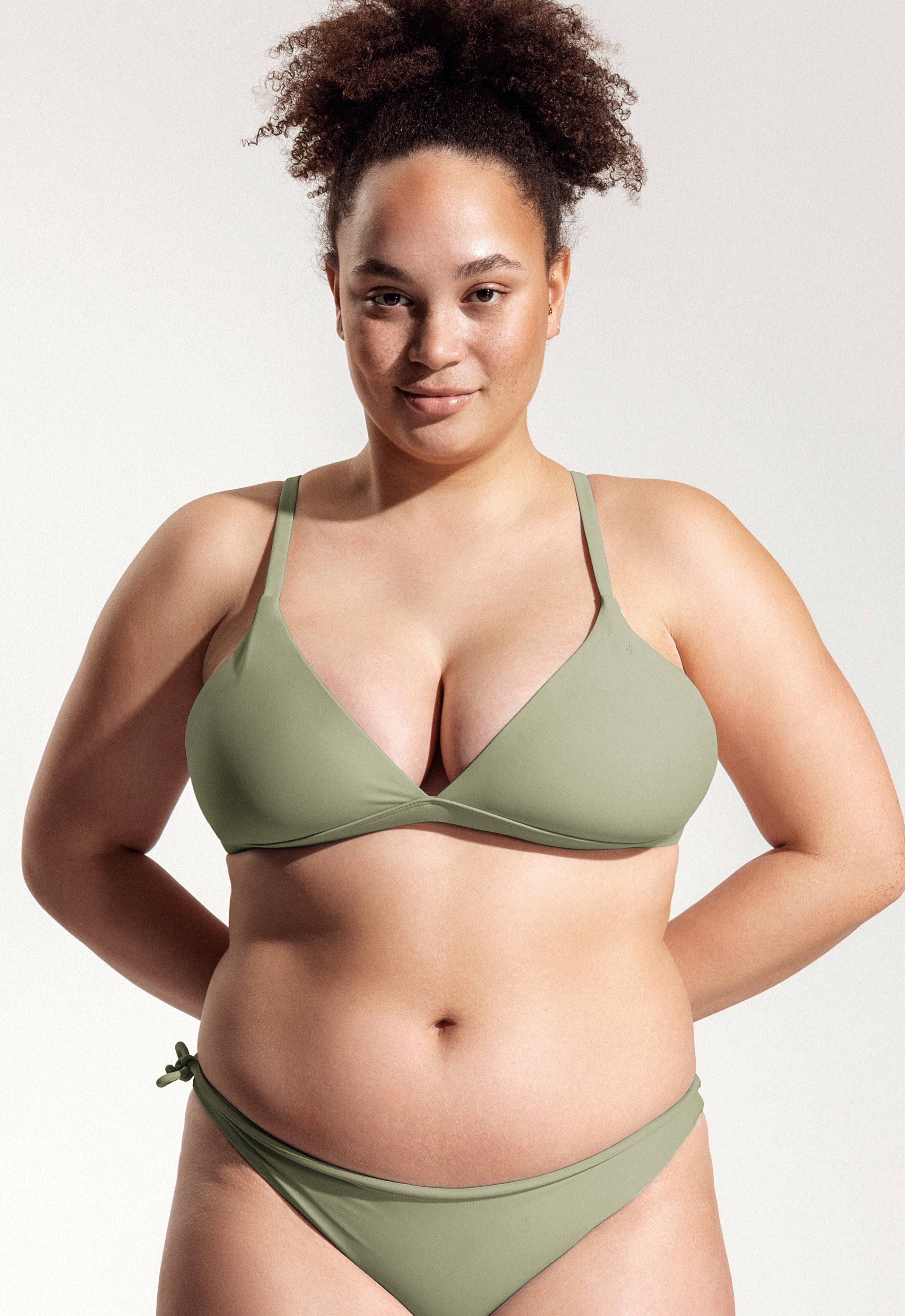 Surf Bikini Oberteil „Esox“ in Salbeigrün