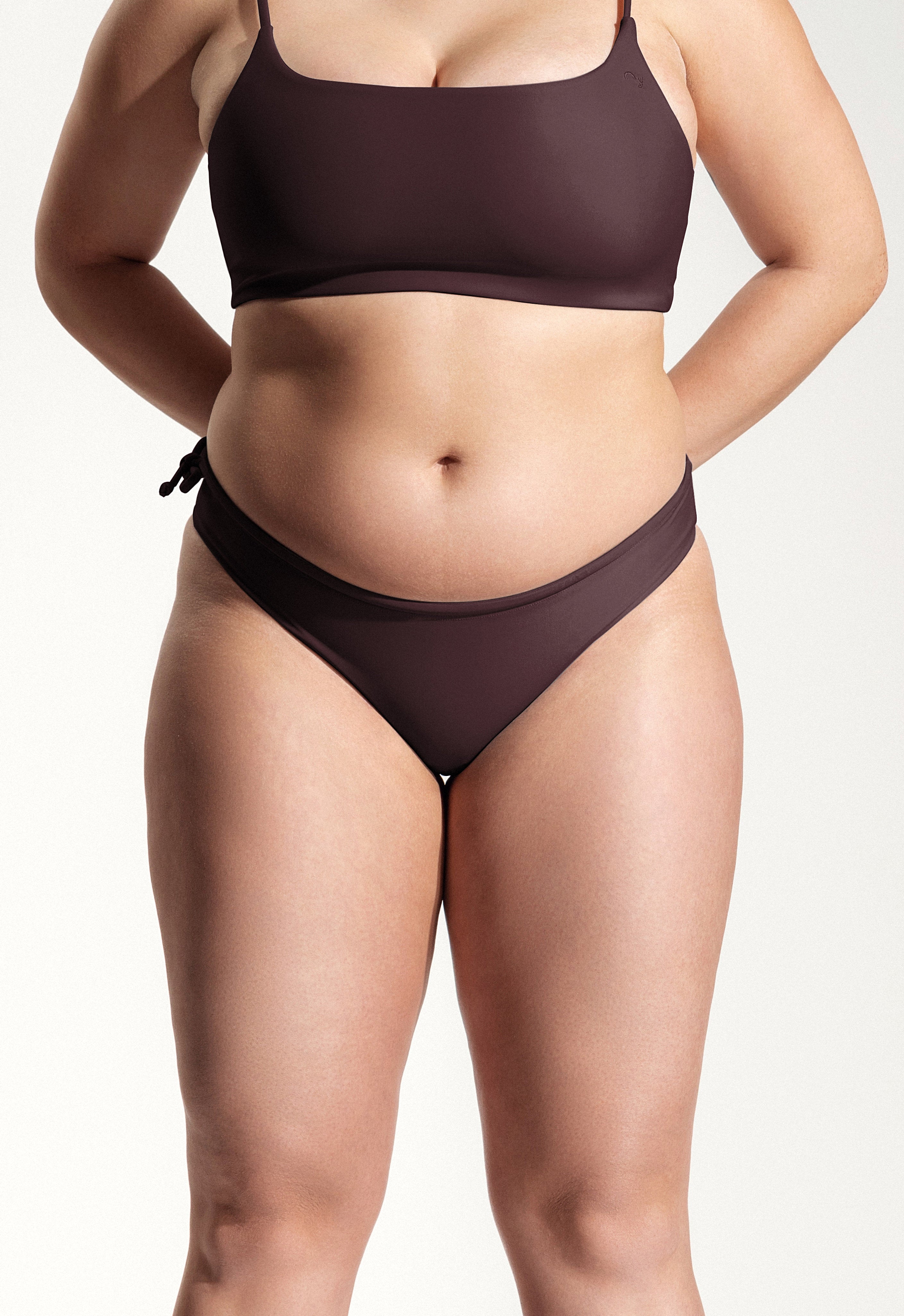 Surf Bikini Hose „Tope“ in Auberginenviolett