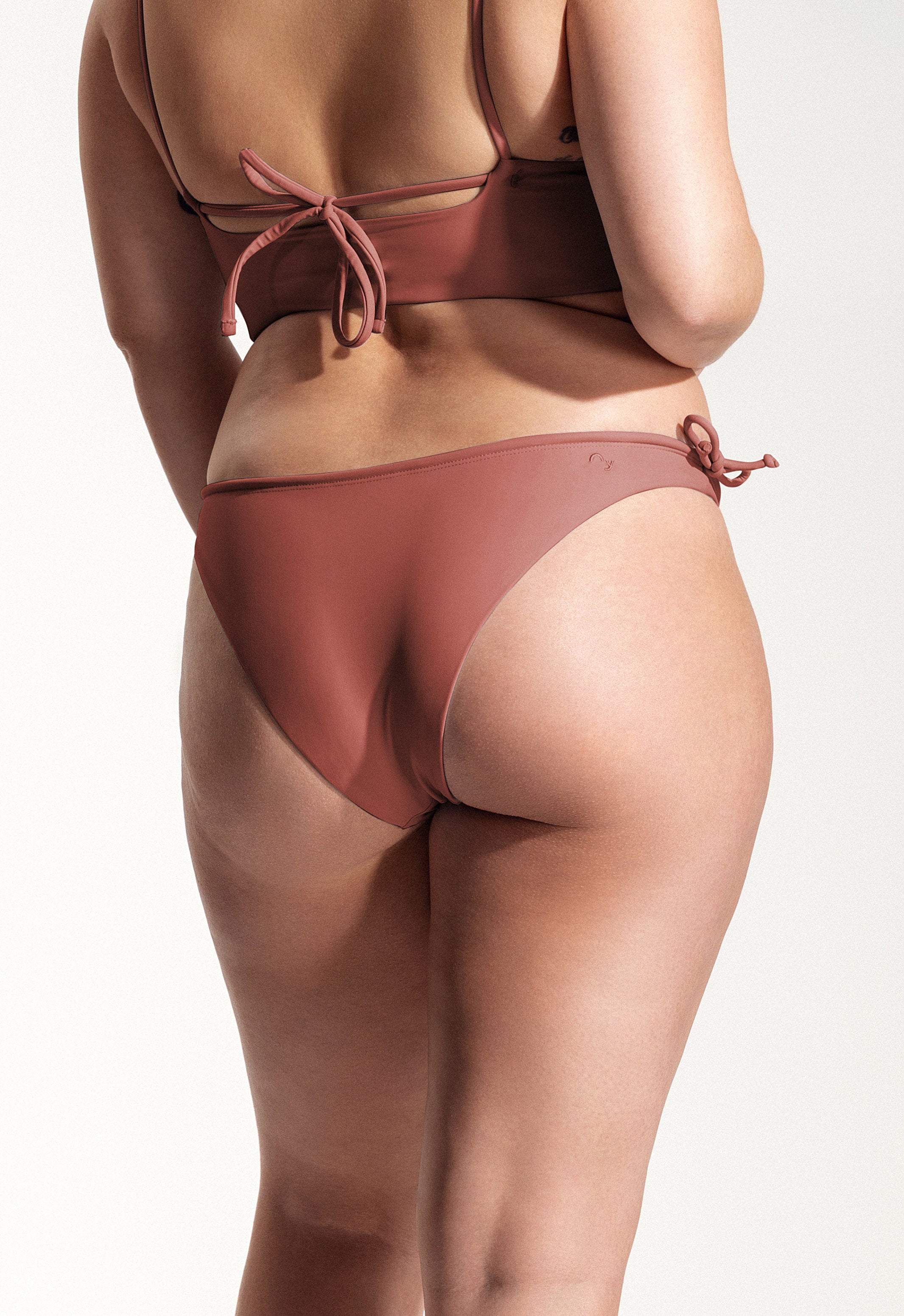 Surf Bikini Hose „Mako“ in Lehmrot