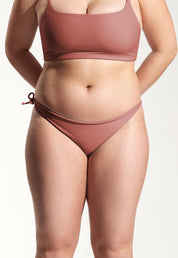Surf Bikini Hose „Mako“ in Lehmrot