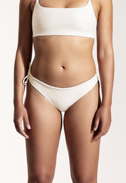 Surf Bikini Bottom „Mako“ in creme white