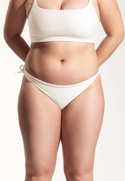 Surf Bikini Bottom „Mako“ in creme white