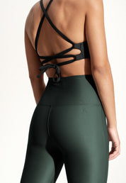 Surf & Yoga Leggings „Larimar“ in Nachtgrün 4