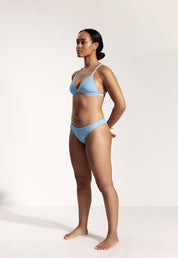 Surf Bikini Hose „Mako“ in Hellblau 4